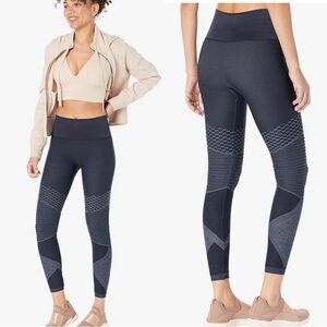 * NWT Spanx look at me now moto seamless leggings indigo sky blue size Medium